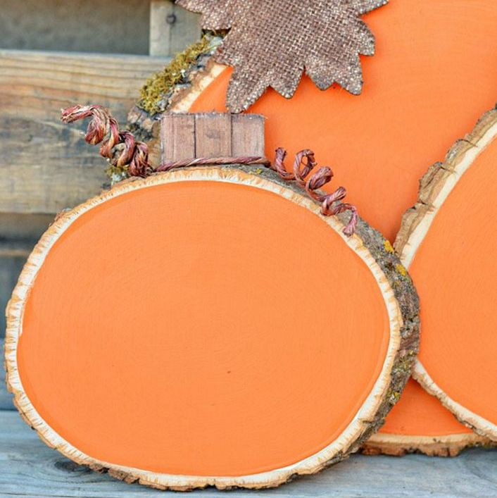 丸太パンプキン（Wooden Pumpkins）｜簡単でおしゃれ！秋のクラフトアイディア52