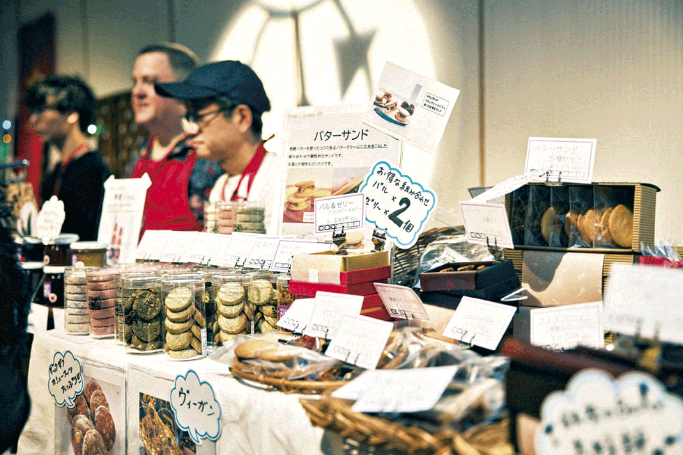 a table full of jars and other items