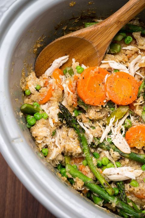 slow cooker quinoa risotto with carrots and asparagus