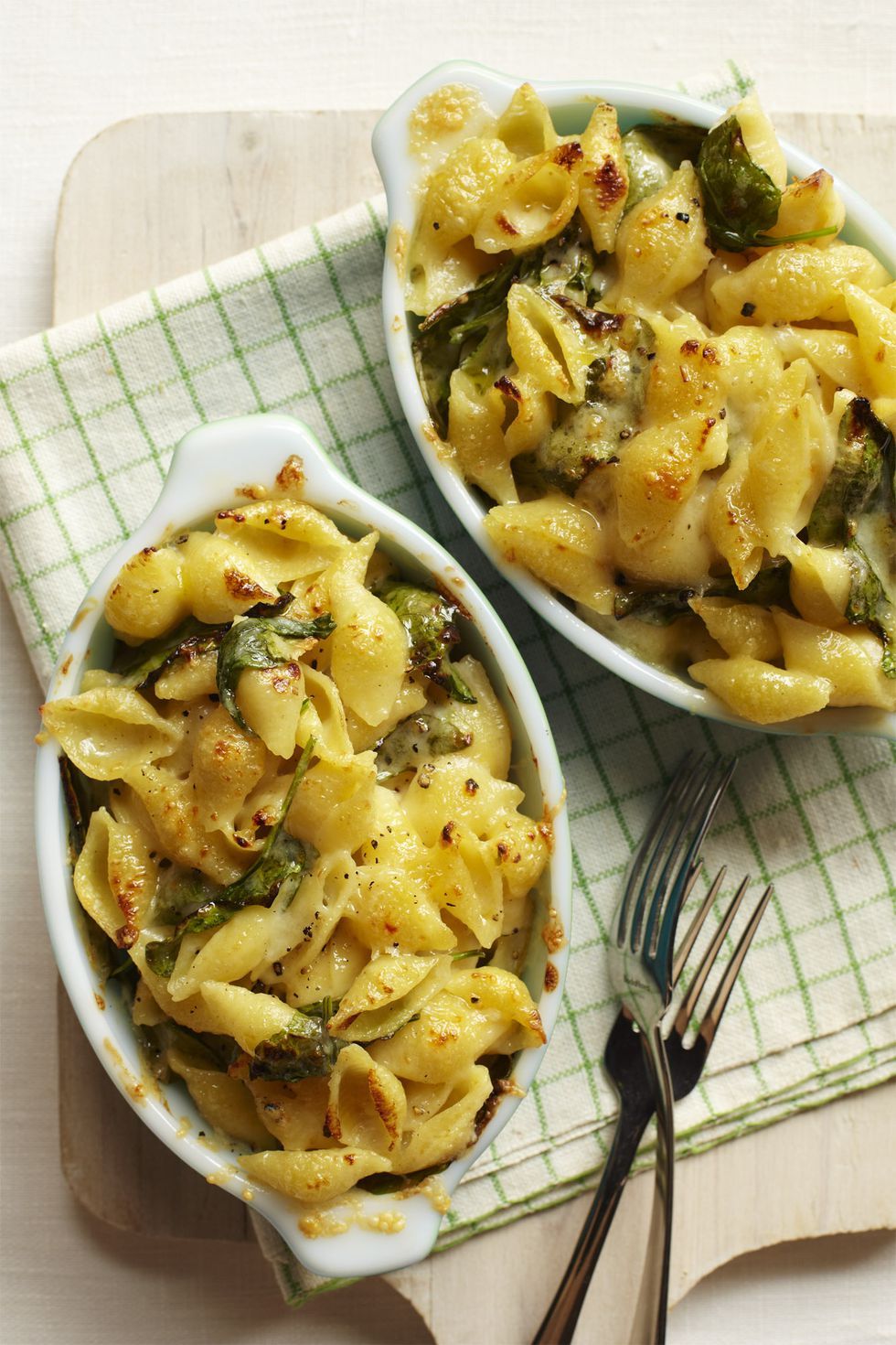 meatless dinner ideas - Cheesy Shells and Greens