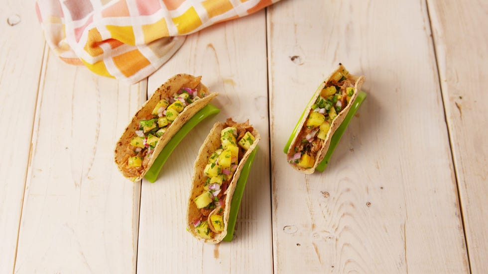 coffee marinated bbq chicken tacos