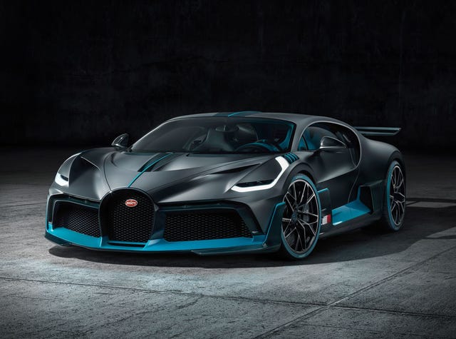 2020 bugatti divo front