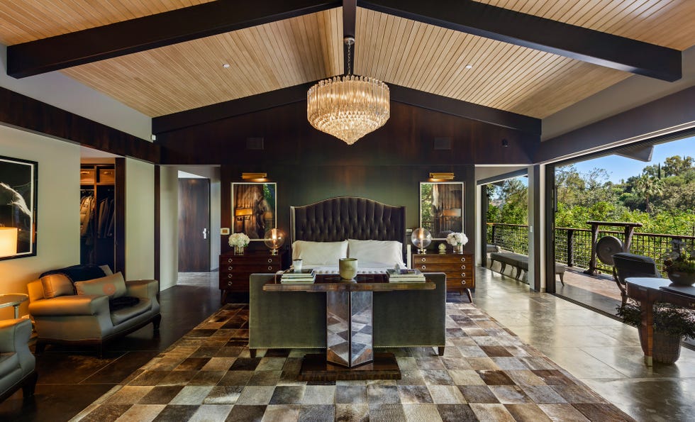 jeremy renner bedroom jeremy renner bedroom