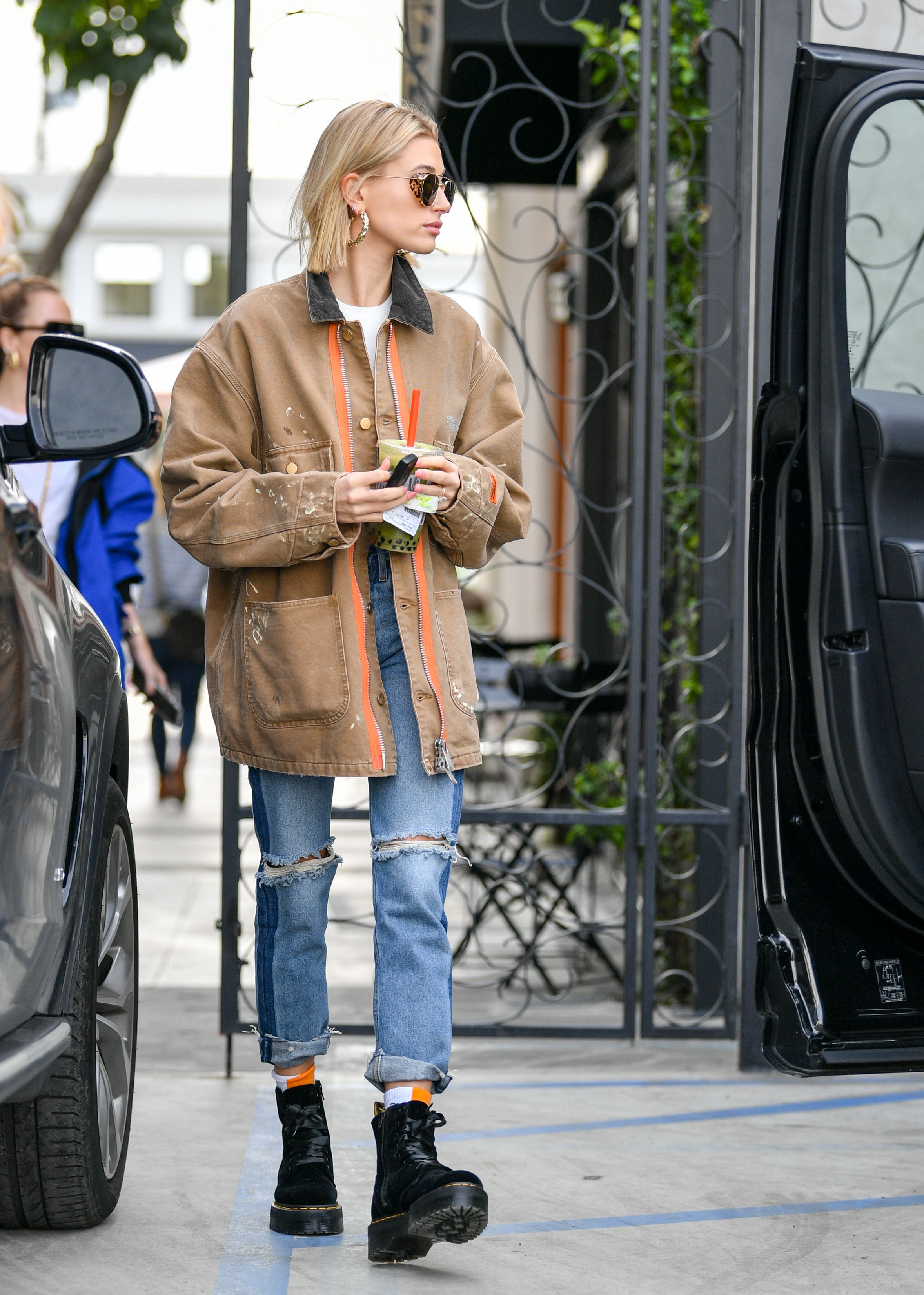 Hailey Bieber Has Been Wearing All of Autumn's It Shoes Already  Hailey  baldwin street style, Hailey baldwin style, Cool street fashion