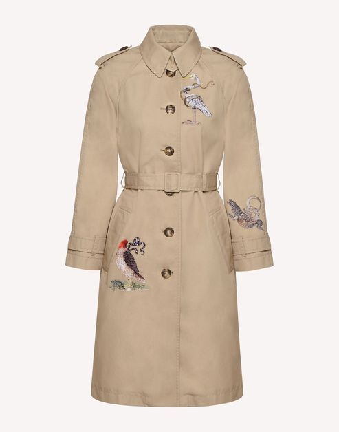 Clothing, Trench coat, Coat, Outerwear, Overcoat, Sleeve, Beige, Collar, Day dress, 