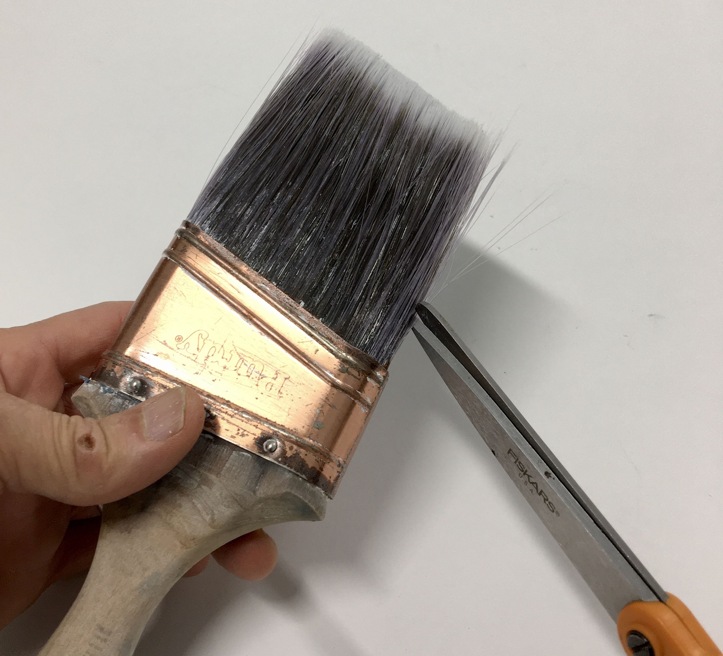 Cleaning & Caring For Painting Tools