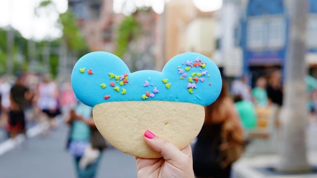 Sweetness, Food, Dessert, Confectionery, Ingredient, Baked goods, Snack, Cuisine, Dairy, Finger food, 