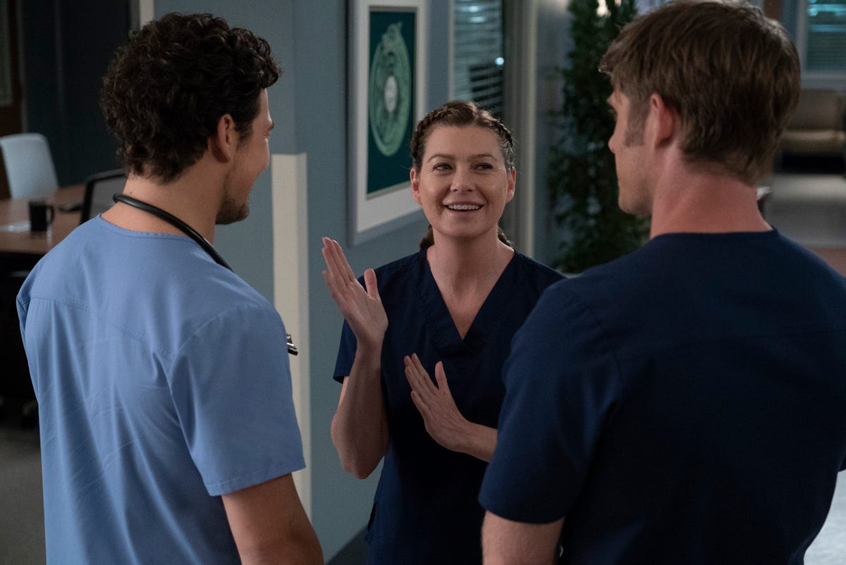 This 'Grey's Anatomy' Season 15 Preview Clip Just Made Our Jaws Drop