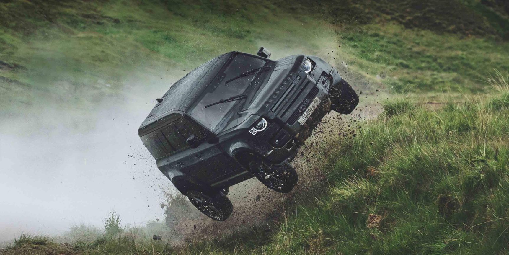 Land Rover Defender 2020 en el rodaje de 007 'No time to die'