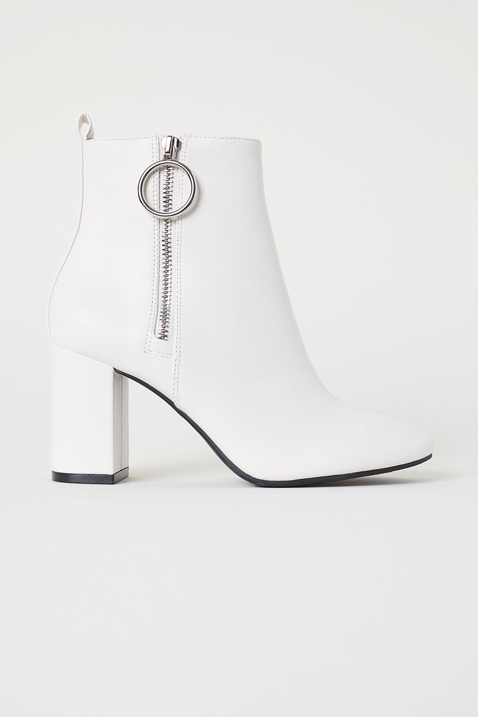 Footwear, White, Shoe, High heels, Joint, Boot, Fashion accessory, Chain, 