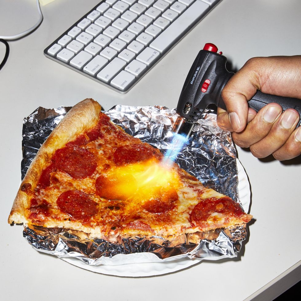 reheating pepperoni pizza with a creme brulee torch