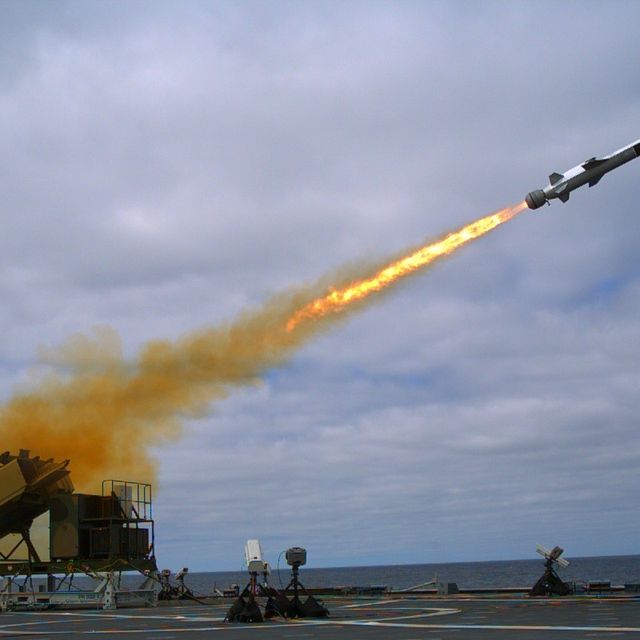 USS Coronado launches Kongsberg missile during test