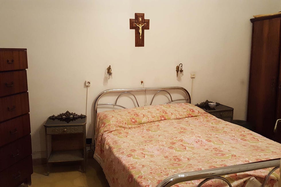 Piso reformado en Barcelona: ANTES: Dormitorio.