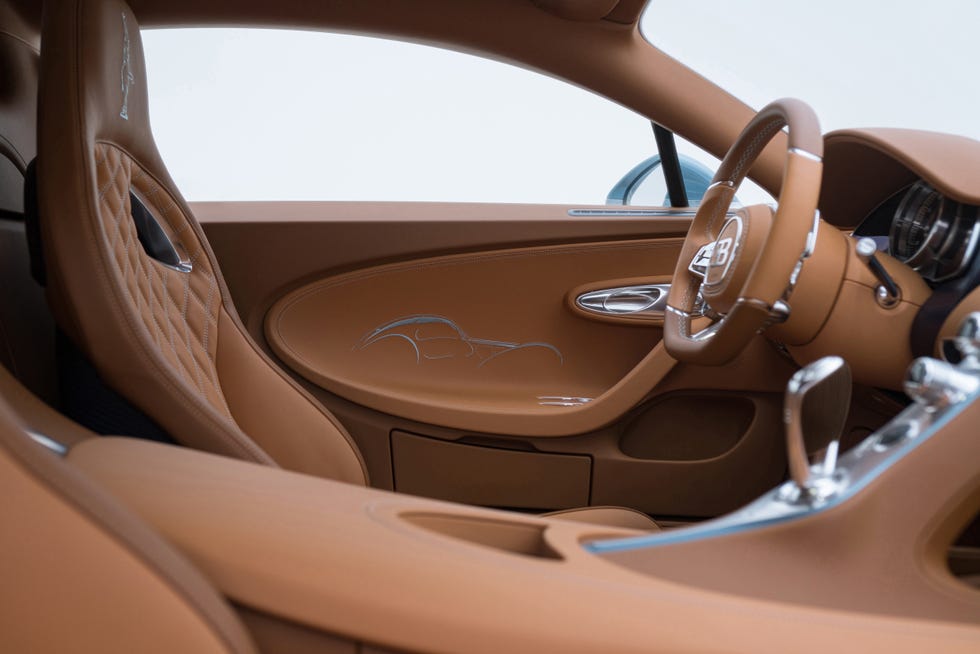 16-bugatti-css-type-57-1-0f-1-6571f53396bfd.jpg