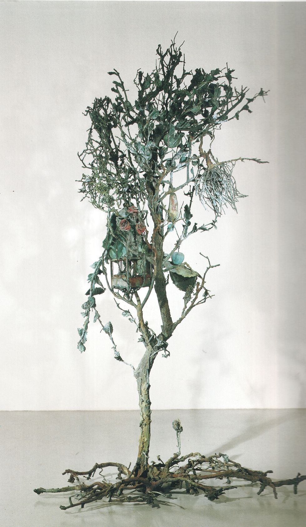 centro artistico alik cavaliere ﻿via e de amicis, 17 ﻿alik cavaliere, ﻿l'albero, ﻿19671979 ﻿bronzo, tecnica della cera persa