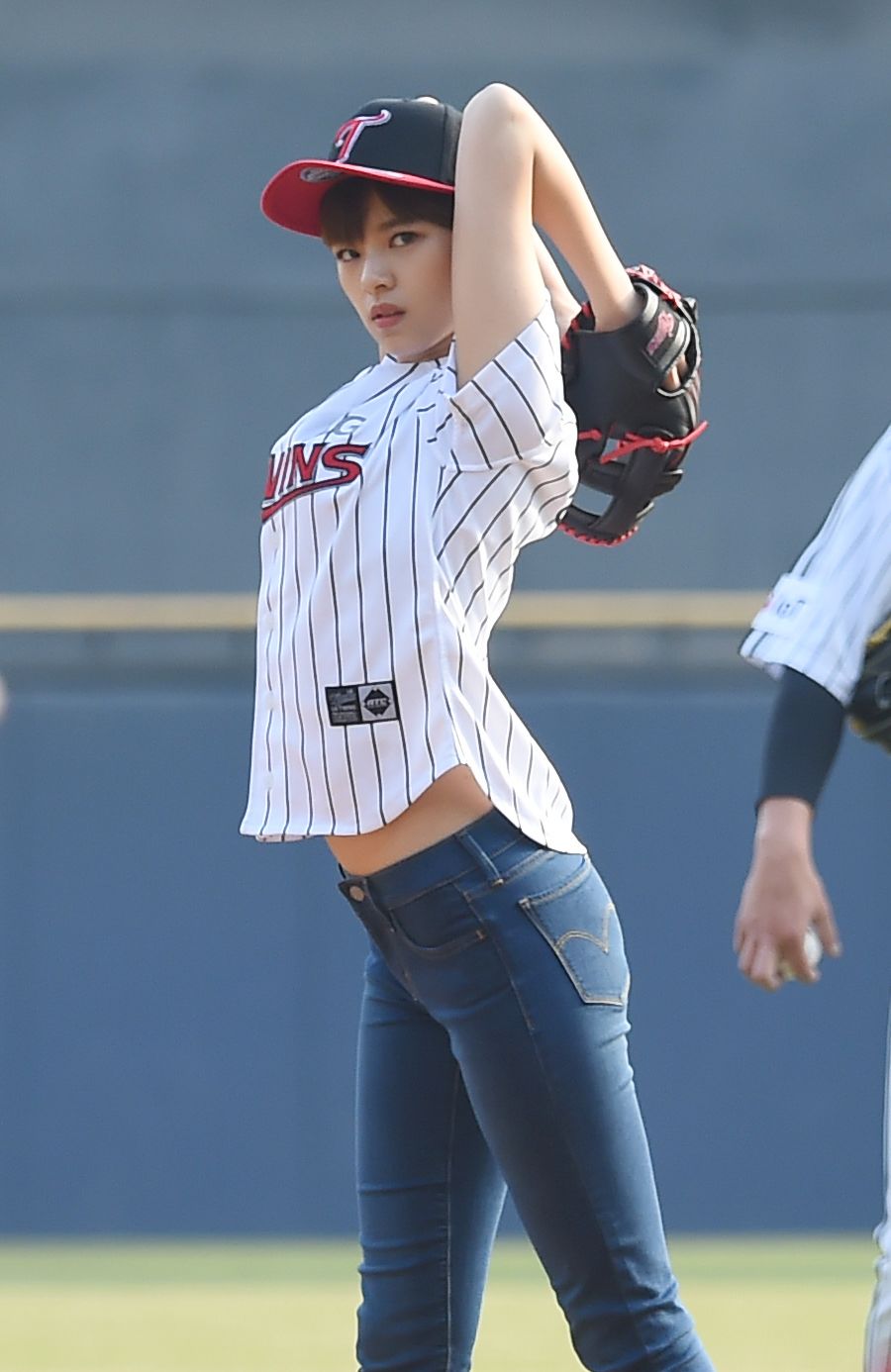 TWICE HOME9ROUND BASEBALL UNIFORM ジョンヨン TWICE HOME9ROUND BASEBALL UNIFORM ジョンヨン