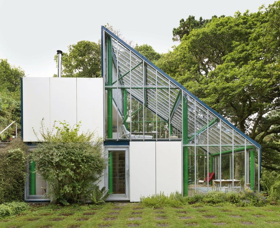 Pillwood house by Su Rogers