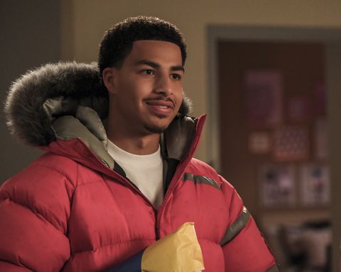 grown ish   "you don't know me"   the girls enlist junior's help to find their roommate who has a habit of mysteriously disappearing this episode of "grown ish" airs wednesday, august 17 at 1000 pm etpt on freeform freeformmike taingmarcus scribner