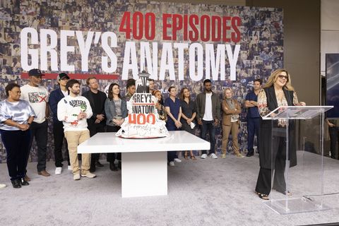 krista vernoff speaking at the 400th episode celebration of 'grey's anatomy'