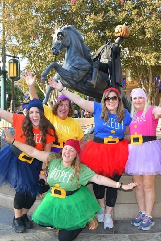 31 Cute Group Halloween Costumes for Teenage Girls » Lady Decluttered