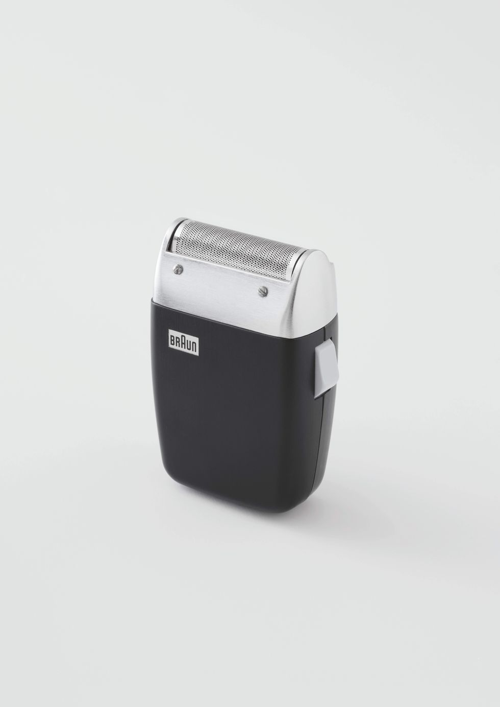 ブラウン社の顔 そのデザインポリシー　BRAUN braun-record-player-model-pc3-