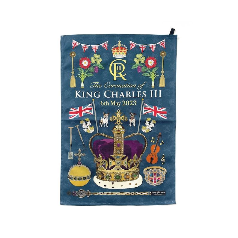 チャールズ国王の戴冠記念グッズを一挙公開！ | ELLE DECOR [エル・デコ]
