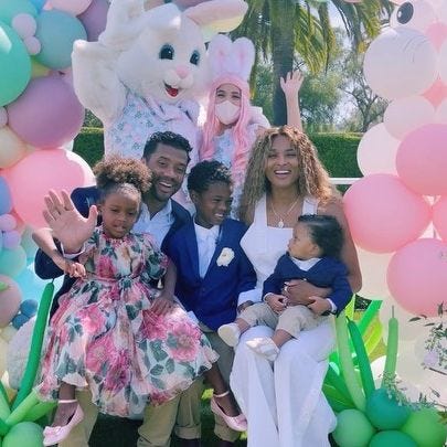 Russell Wilson takes daughter to 1st father-daughter dance - ABC News