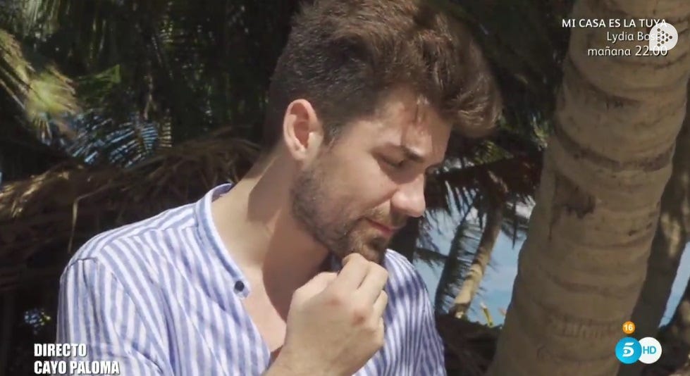 Hair, Nose, Facial hair, Ear, Forehead, Hairstyle, Neck, Human, Organ, Tree, 