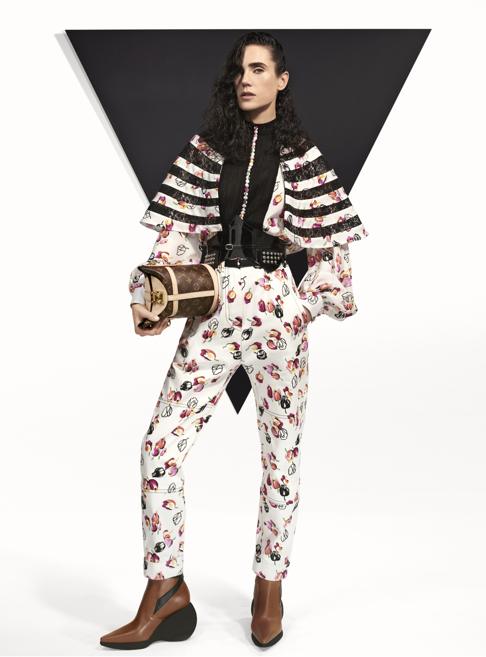 Louis Vuitton - Alicia Vikander embodies the Louis Vuitton woman
