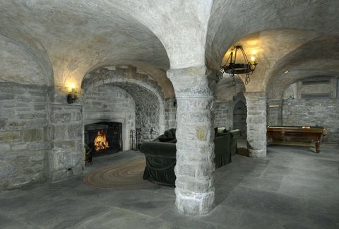 Holy places, Crypt, Building, Vault, Architecture, Arch, Room, 