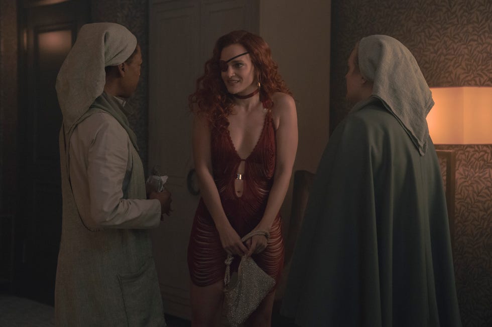 the handmaid's tale “janine” june and moira go undercover. serena and nick make consequential choices. (disney/steve wilkie)samira wiley, madeline brewer, elisabeth moss