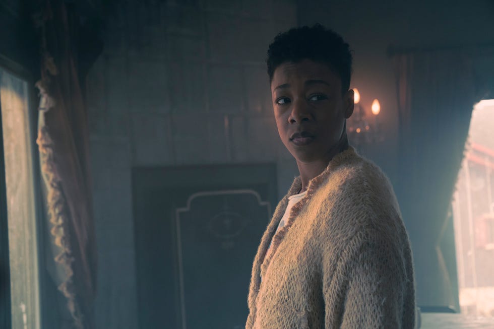 „The Handmaid's Tale“ gerät nach einer schockierenden Enthüllung ins Wanken, June gerät ins Wanken. Serena plant eine prestigeträchtige Zukunft. (Disney/Steve Wilkie) Samira Wiley