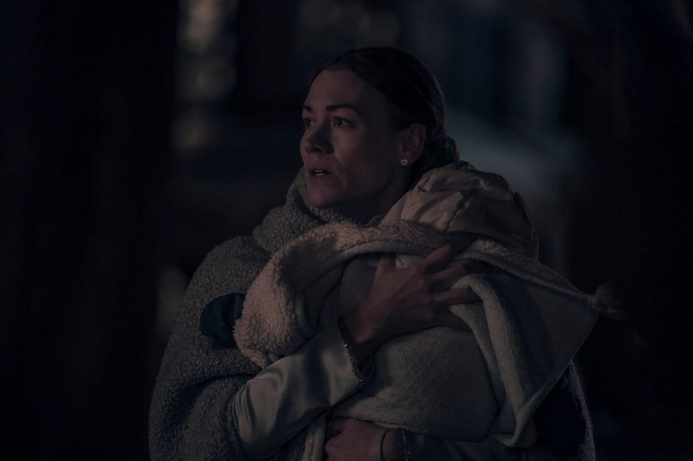 the handmaid's tale “execution” june faces her biggest challenge as gilead cracks down on the rebels. (disney/steve wilkie)yvonne strahovski