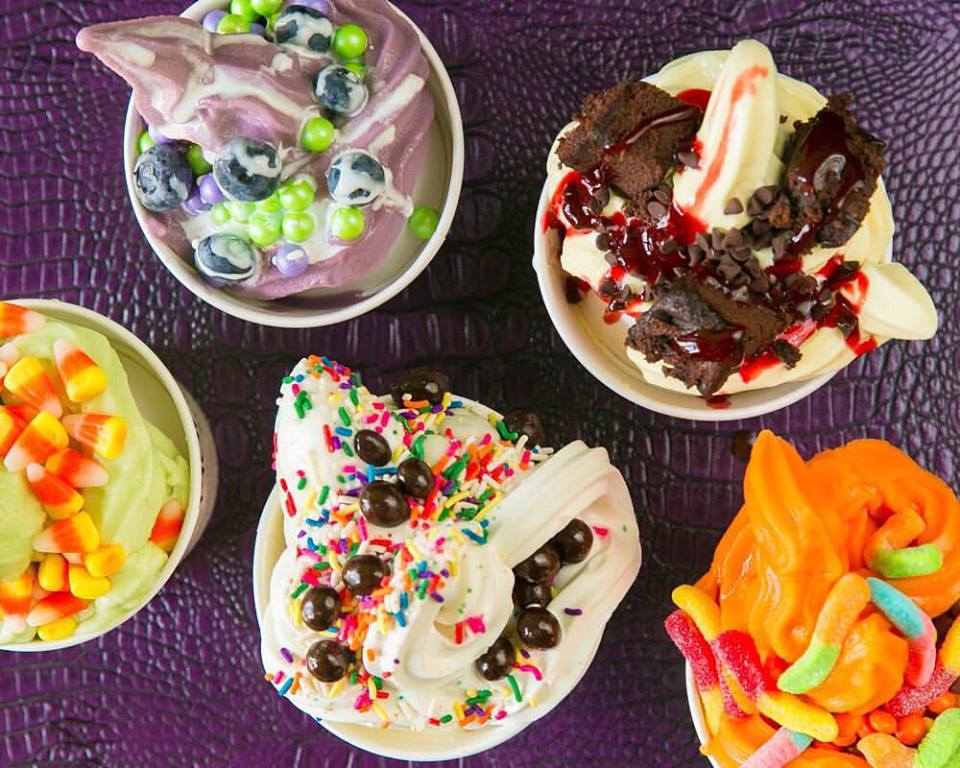 Food, Cuisine, Dish, Ingredient, Sundae, Meal, Fruit salad, Snack, Frozen dessert, Dessert, 