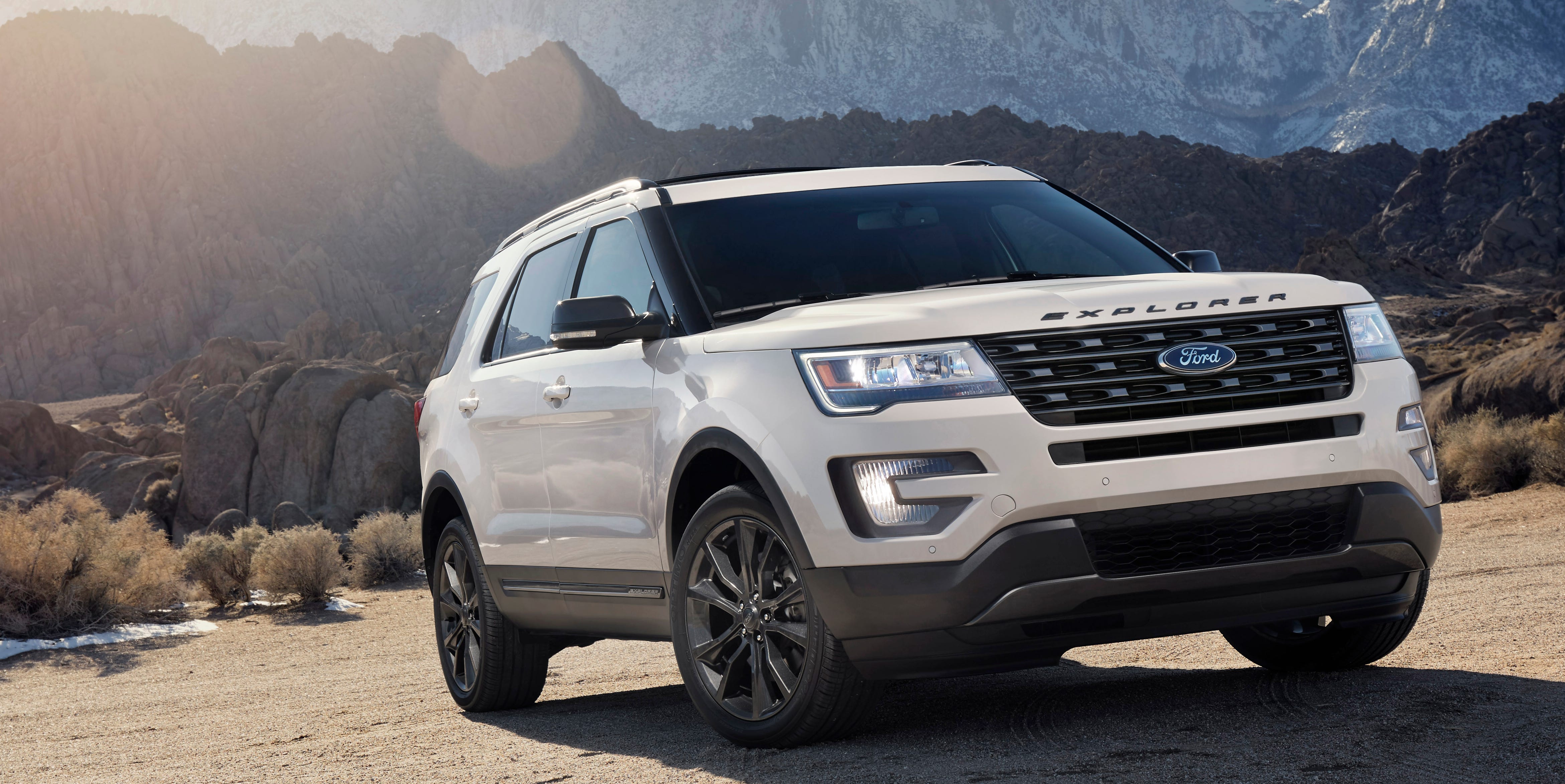 Ford Is Recalling Almost 500,000 Explorers, And There's No Fix Yet