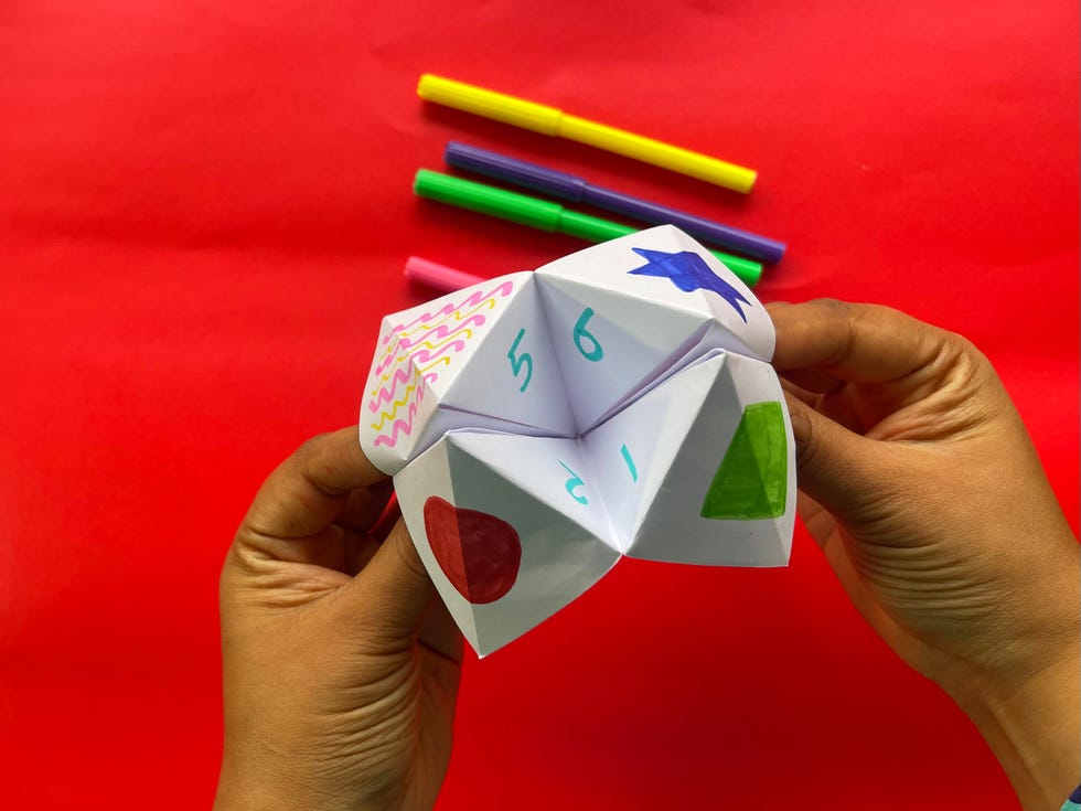 How to make a chatterbox with our step-by-step tutorial