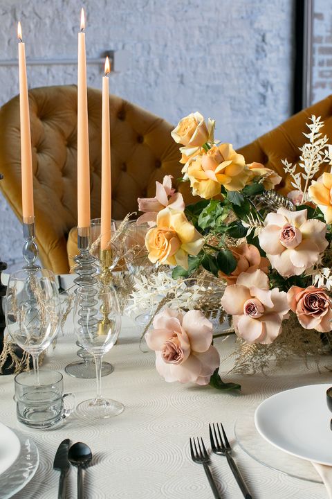 Yellow, Flower, Centrepiece, Bouquet, Champagne stemware, Cut flowers, Table, Plant, Tableware, Textile, 