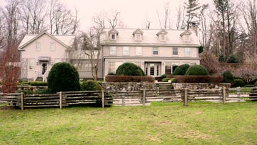martha stewart's house and farm on mtv's cribs