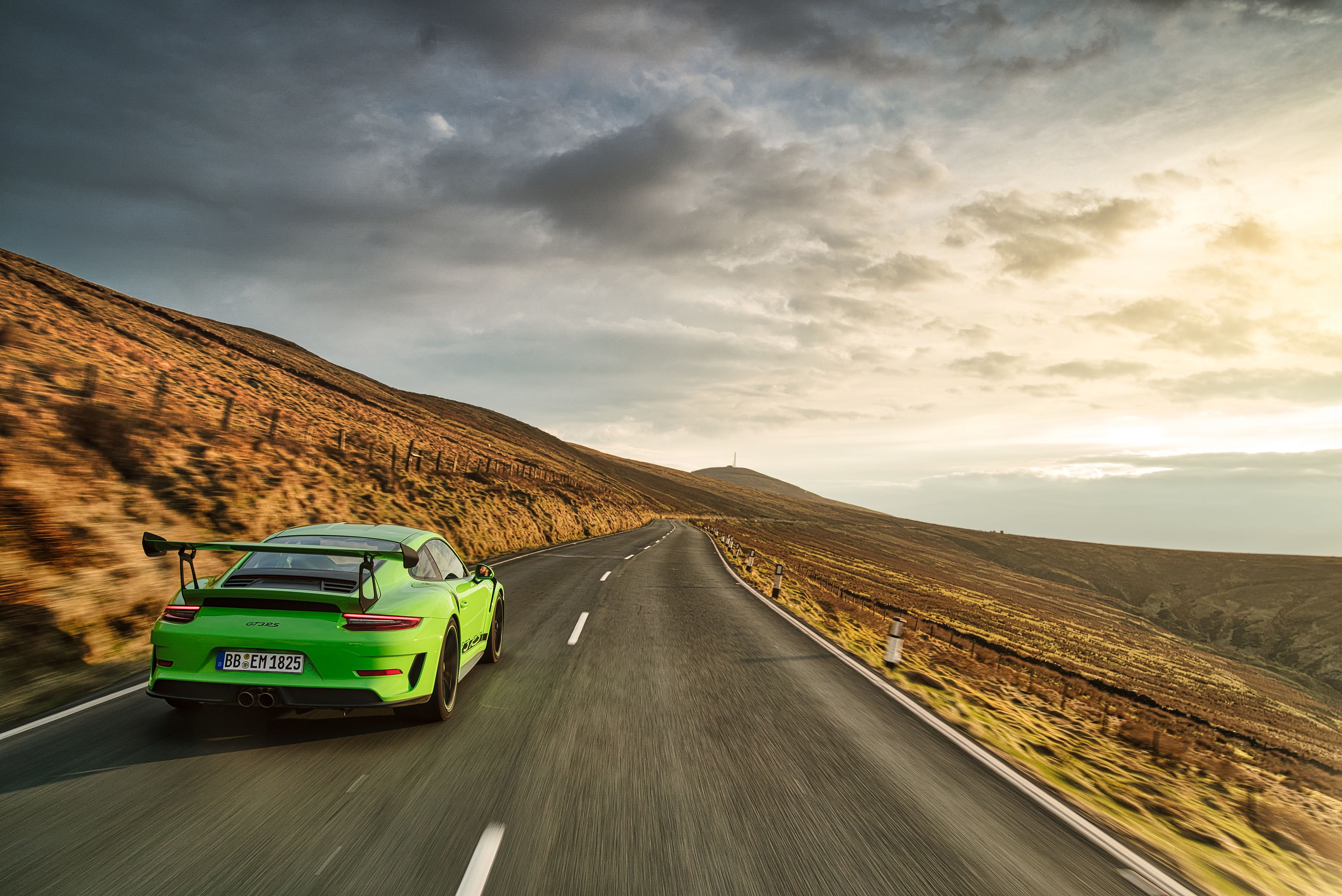 2019 Porsche 911 GT3 RS: First Drive