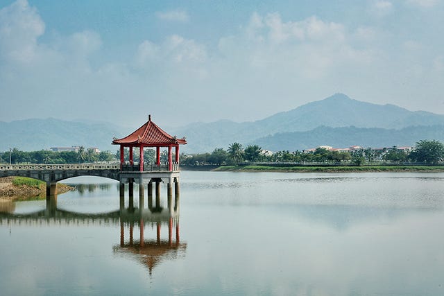 Water, Sky, Reservoir, Water resources, Lake, Reflection, Tree, Cloud, River, Hill station, 