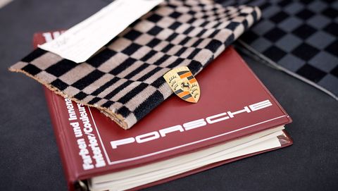 Porsche 911 Heritage Design Package trims