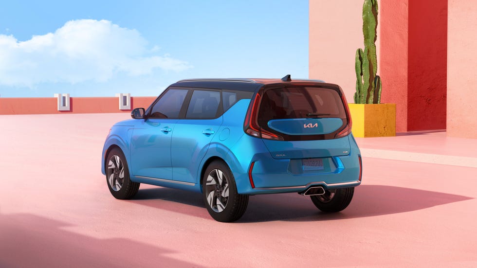 2025 Kia Soul Review, Pricing, and Specs