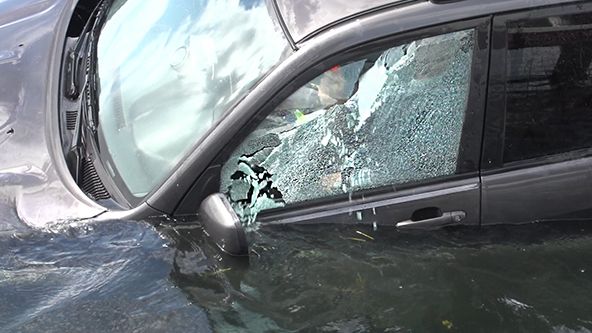 FIBOUND 2 Stück Auto Fensterbrecher, Car Emergency Window Glass