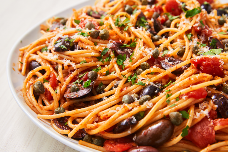 pasta puttanesca