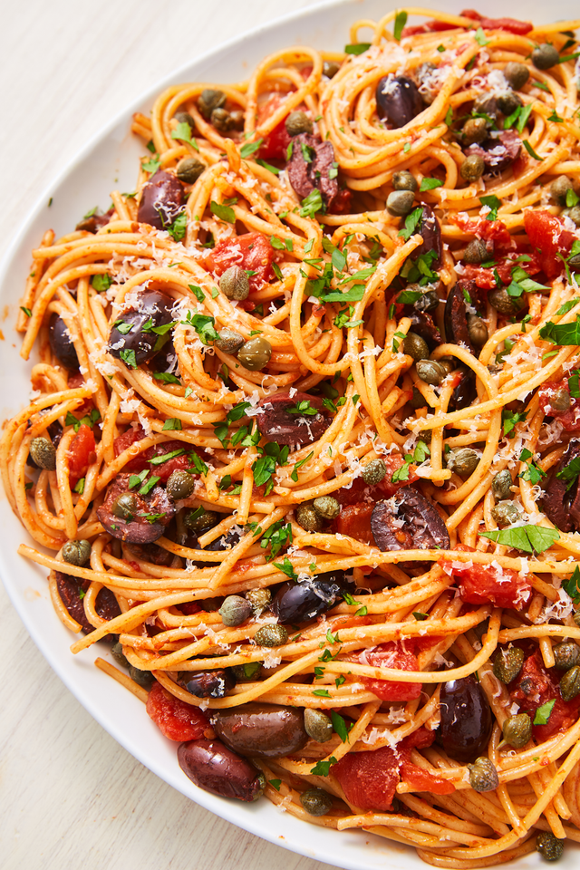 pasta puttanesca