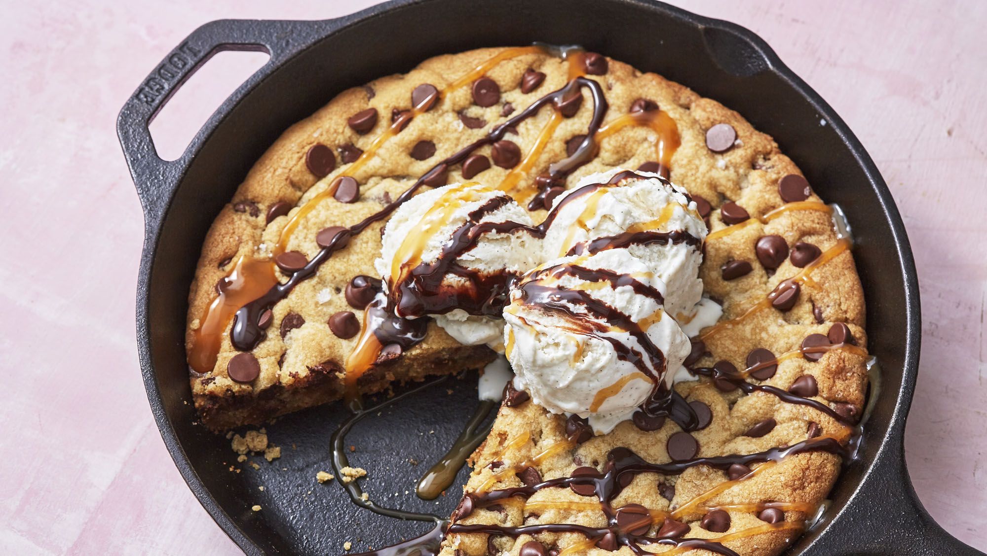 Cast-Iron Skillet Chocolate Chip Cookie