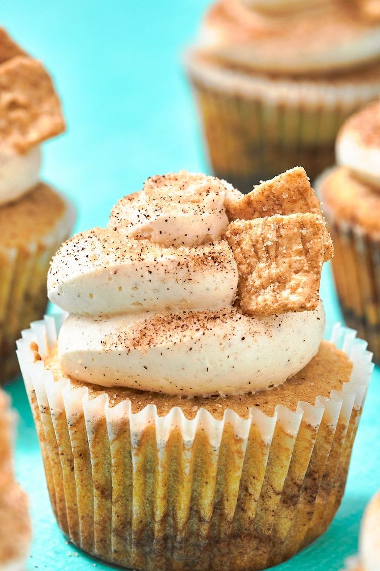 cinnamon toast crunch cupcakes
