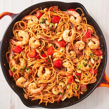 shrimp kung pao noodles  delishcom