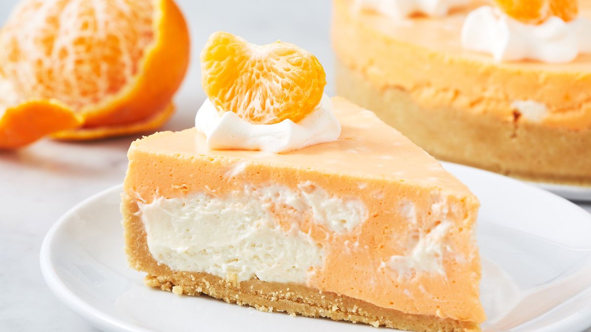 preview for This Cheesecake Tastes EXACTLY Like A Creamsicle!
