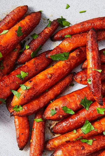 Balsamic Roasted Baby Carrots - Delish.com